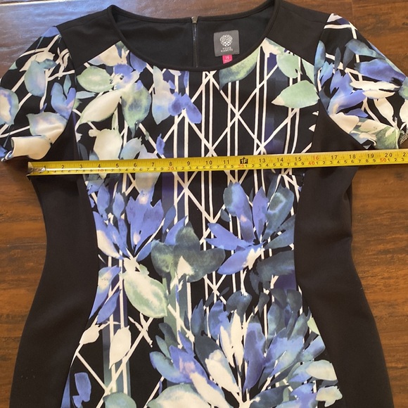 Vince Camuto **Slimming** Black & Floral Midi Scuba Dress Size 14 - Picture 3 of 8
